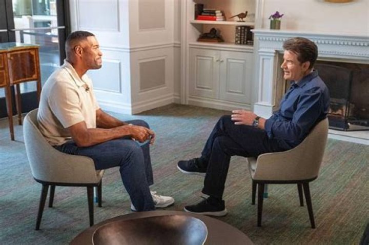 
Charlie Sheen Net Worth: How Rich Is He? Lifestyle And Career Highlights 