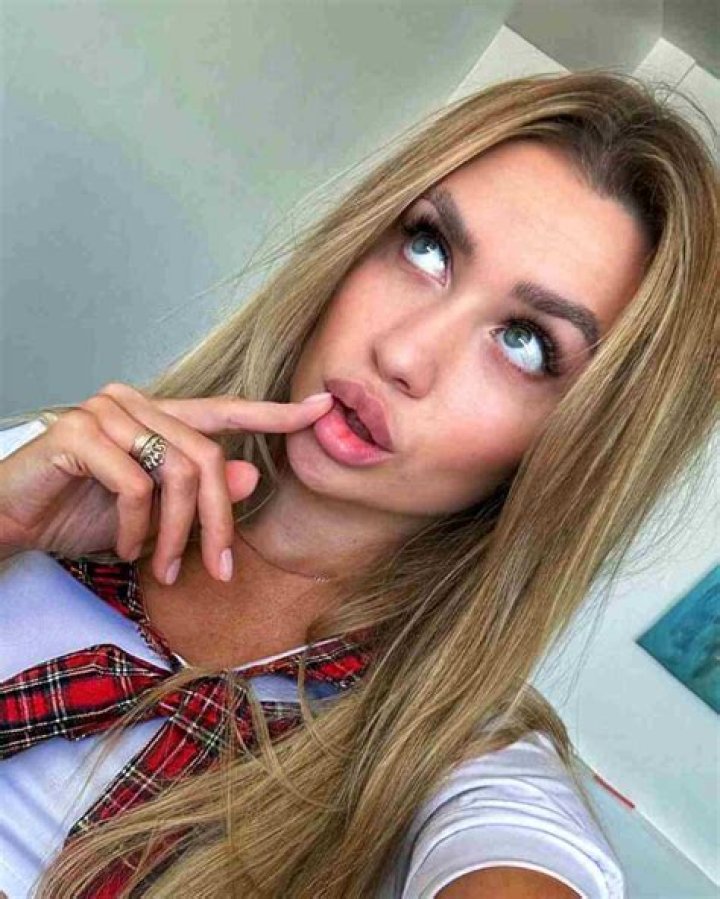 
Isabella Spagiari Height, Weight, Net Worth, Age, Birthday, Wikipedia, Who, Nationality, Biography 