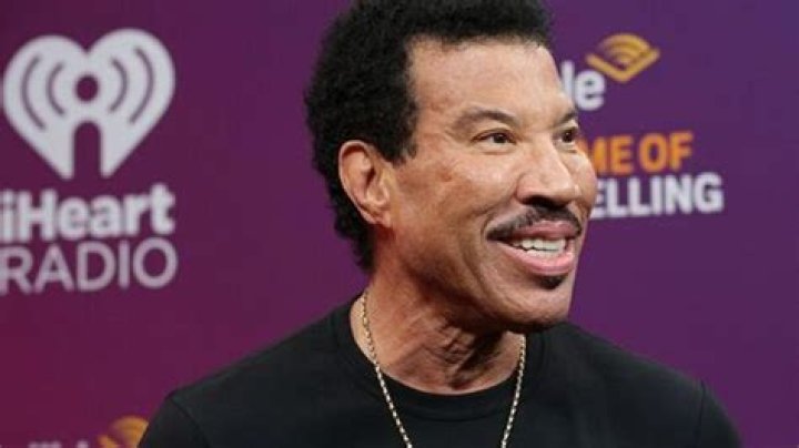 Lionel Richie Height, Weight, Net Worth, Age, Birthday, Wikipedia, Who, Nationality, Biography