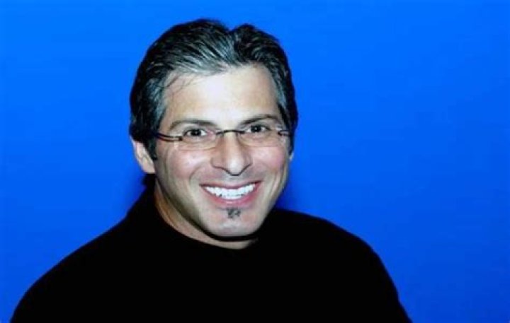 Rob Dial Height, Weight, Net Worth, Age, Birthday, Wikipedia, Who, Nationality, Biography