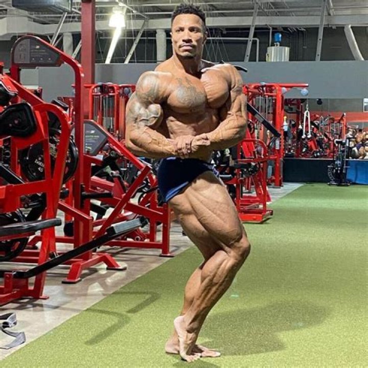 
Tracy Moore Height, Weight, Net Worth, Age, Birthday, Wikipedia, Who, Nationality, Biography 