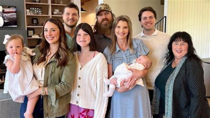 
Who is Bella Robertson? Willie Robertson Daughter’s Age, Wiki 